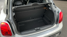 MINI Hatchback 1.5 Cooper Classic Premium 5dr Petrol Hatchback